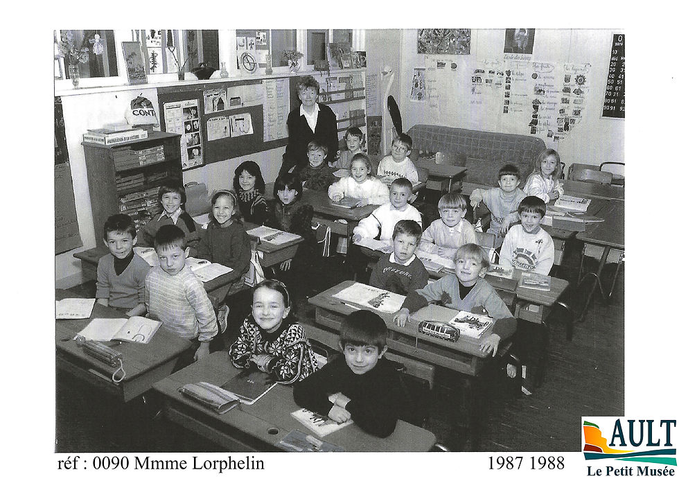 0090 Lorphelin CP 1987 1988.jpg