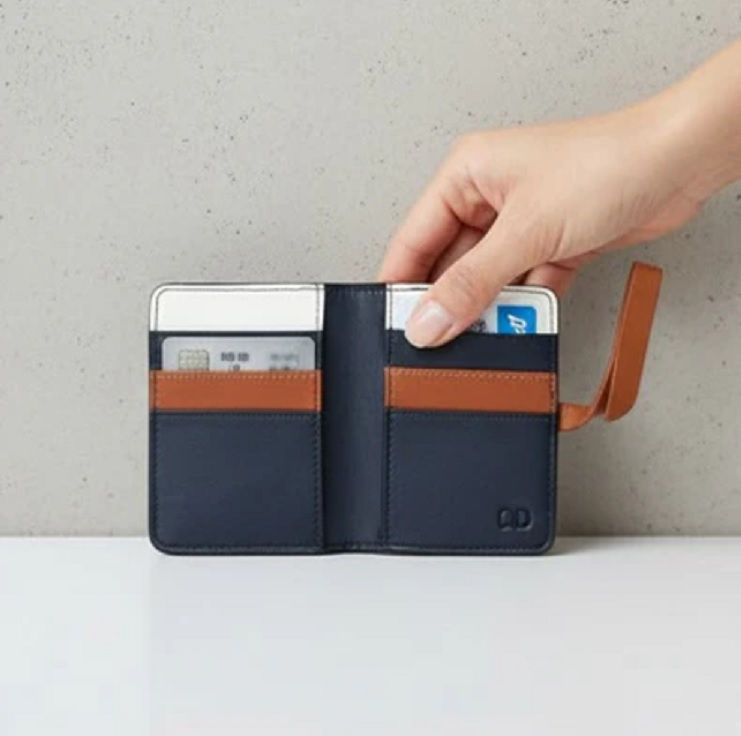 Thumbnail: GREEN HERMITAGE - NEITH BLUE & GINGERBREAD PLANT LEATHER CARD HOLDER - LILLEMART.COM