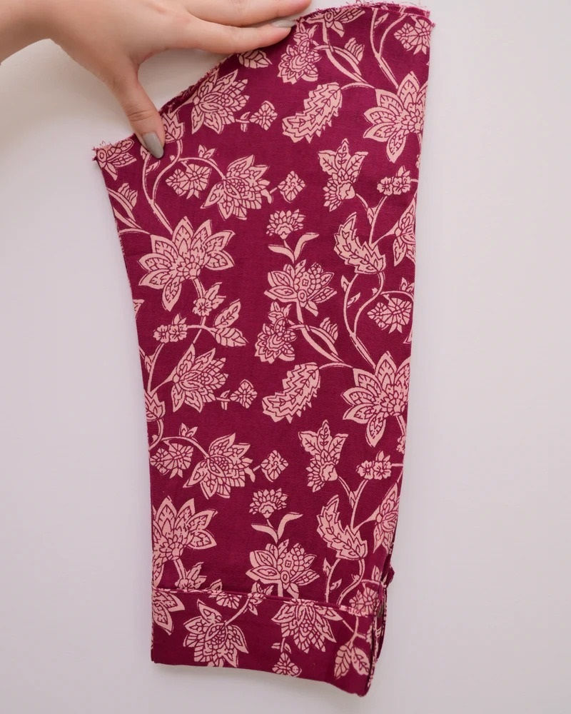 Thumbnail: RANG BHOOMI - MAROON COTTON SLEEVELESS KURTI PANT SET - LILLEMART.COM