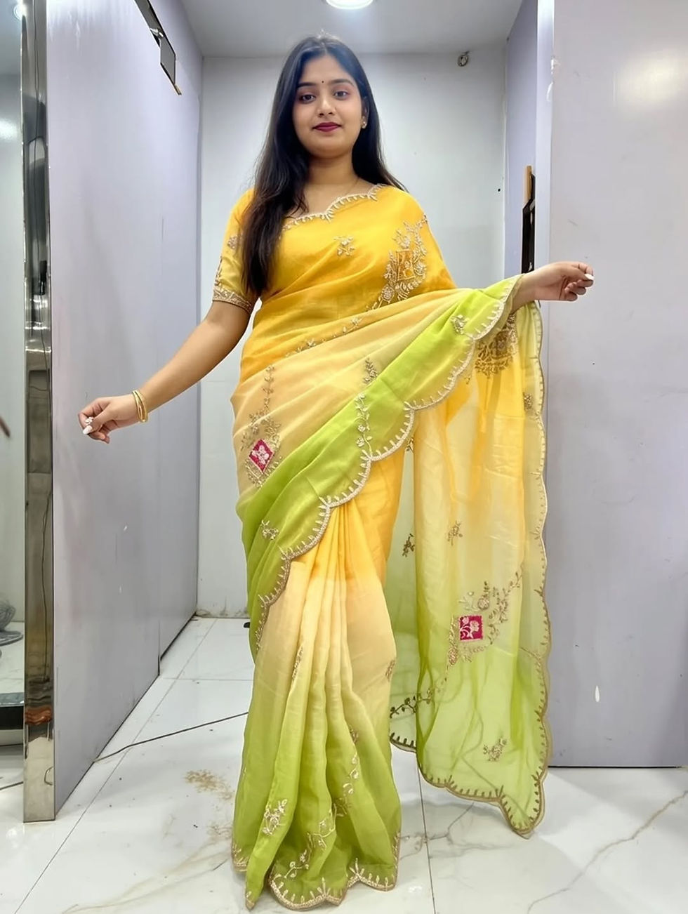 थंबनेल: RANG BHOOMI - DESIGNER GOLD CRUSH SILK SAREE WITH UNSTITCHED BLOUSE - LILLEMART.COM
