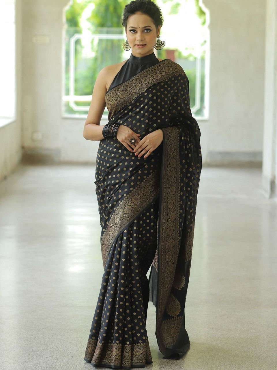 UNITOPIA - PREMIUM BLACK LITCHI SILK SAREE WITH BEAUTIFUL BORDER - LILLEMART.COM