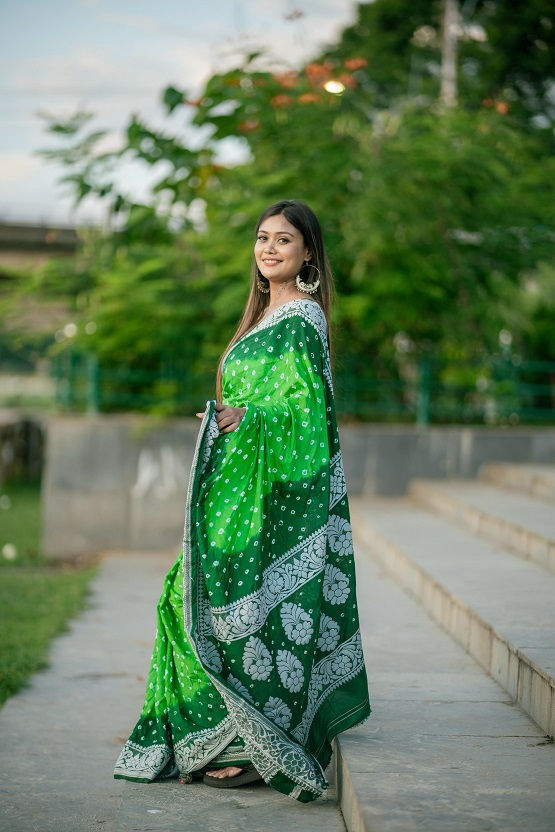 Thumbnail: RANG BHOOMI - HEAVY DOLA SILK BHANDANI SAREE - LILLEMART.COM