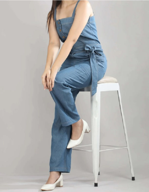 थंबनेल: GUILT & CLASS - CAUGHT IN DENIM JUMPSUIT