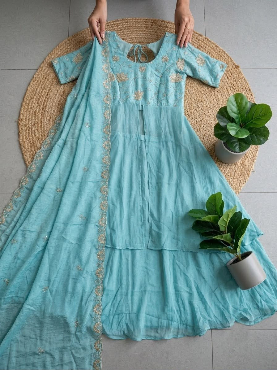 थंबनेल: RANG BHOOMI - RANGOLI CRUSH BEADWORK TOP, SKIRT & DUPATTA  - LILLEMART.COM