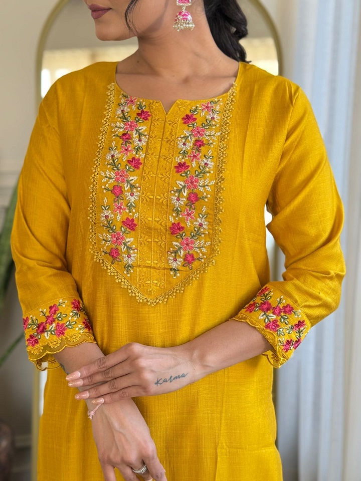Thumbnail: RANG BHOOMI - GADHWAL SILK SUIT WITH TABBY SILK DUPATTA - LILLEMART.COM