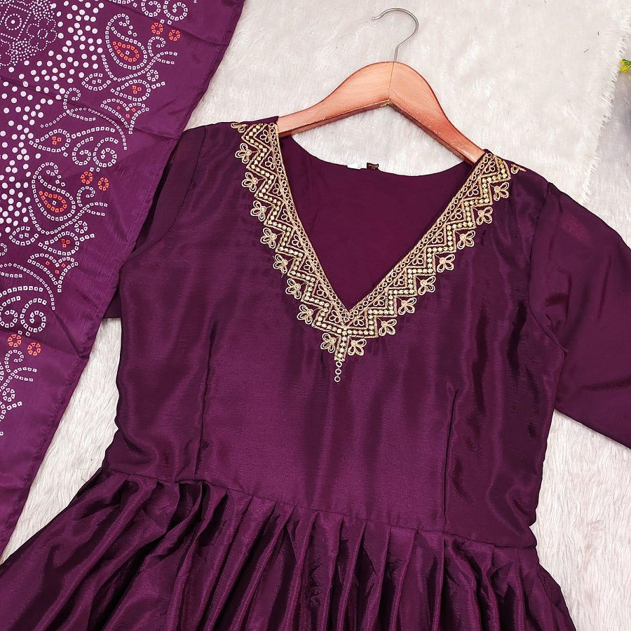 थंबनेल: RANG BHOOMI -  PURPLE BANDHANI SUIT WITH EMBROIDERY - LILLEMART.COM