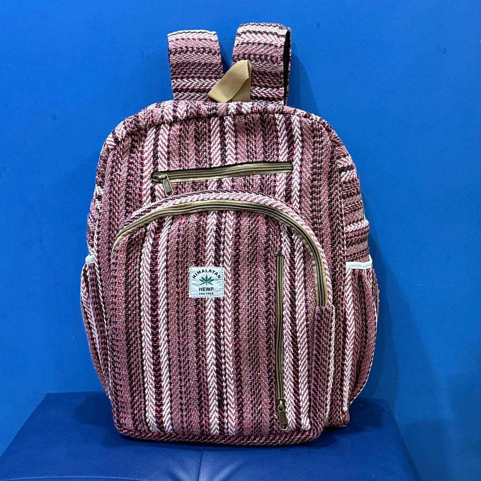 थंबनेल: FIBRE GOLD - LARGE HEMP BACK PACK BAG - LILLEMART.COM