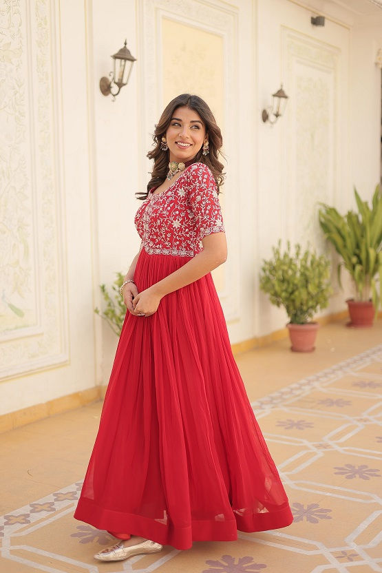 Thumbnail: RANG BHOOMI - FAUX BLOOMING GOWN  WITH HEAVY EMBROIDERY TOP - LILLEMART.COM