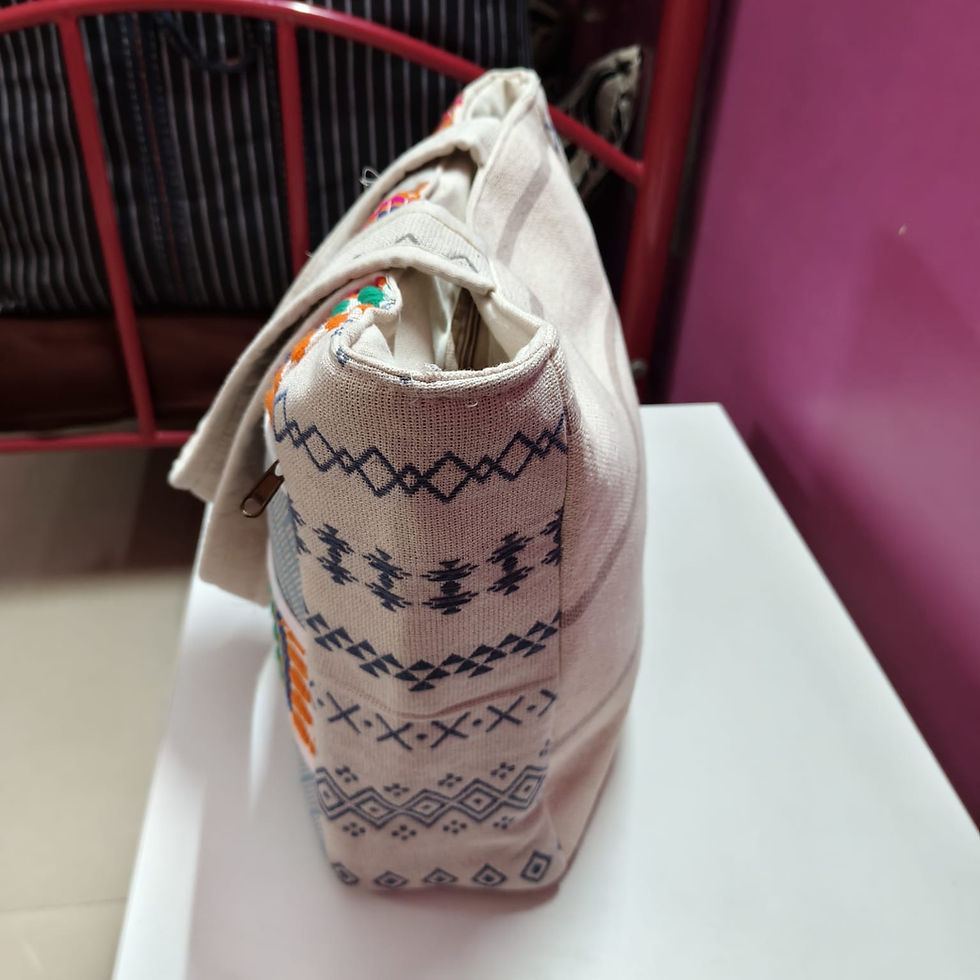 Thumbnail: FIBRE GOLD - HEMP SHOULDER SLING TOTE BAGS - LILLEMART.COM