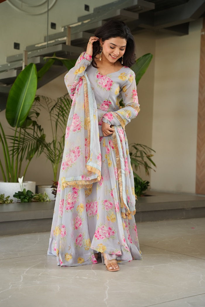 थंबनेल: RANG BHOOMI - PREMIUM FLOWERY FAUX GEORGETTE GOWN - LILLEMART.COM