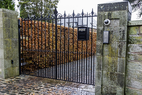 Steel-Gates-8.png