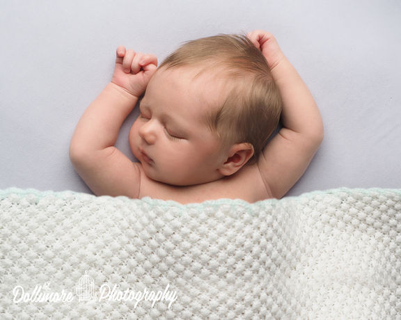 newborn_photography_Chester_Award winning baby photographer specialising in Newborn photography based in Chester, Cheshire