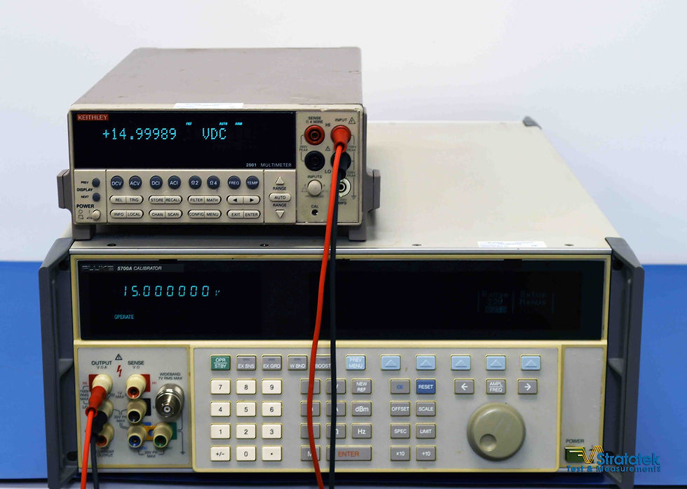 Thumbnail: Fluke 5700A Multifunction Calibrator Measuring