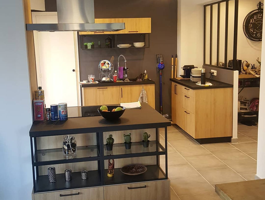 Pose d'une cuisine sur mesure par PCM06