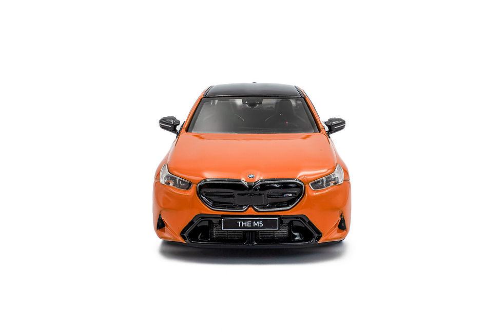 Miniatura: SOLIDO - BMW M5 Sedan –  2024
