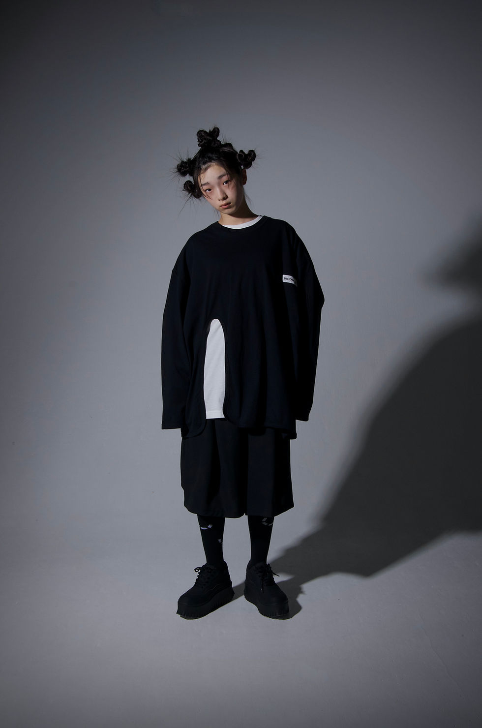 【予約商品】slit long sleeved tee