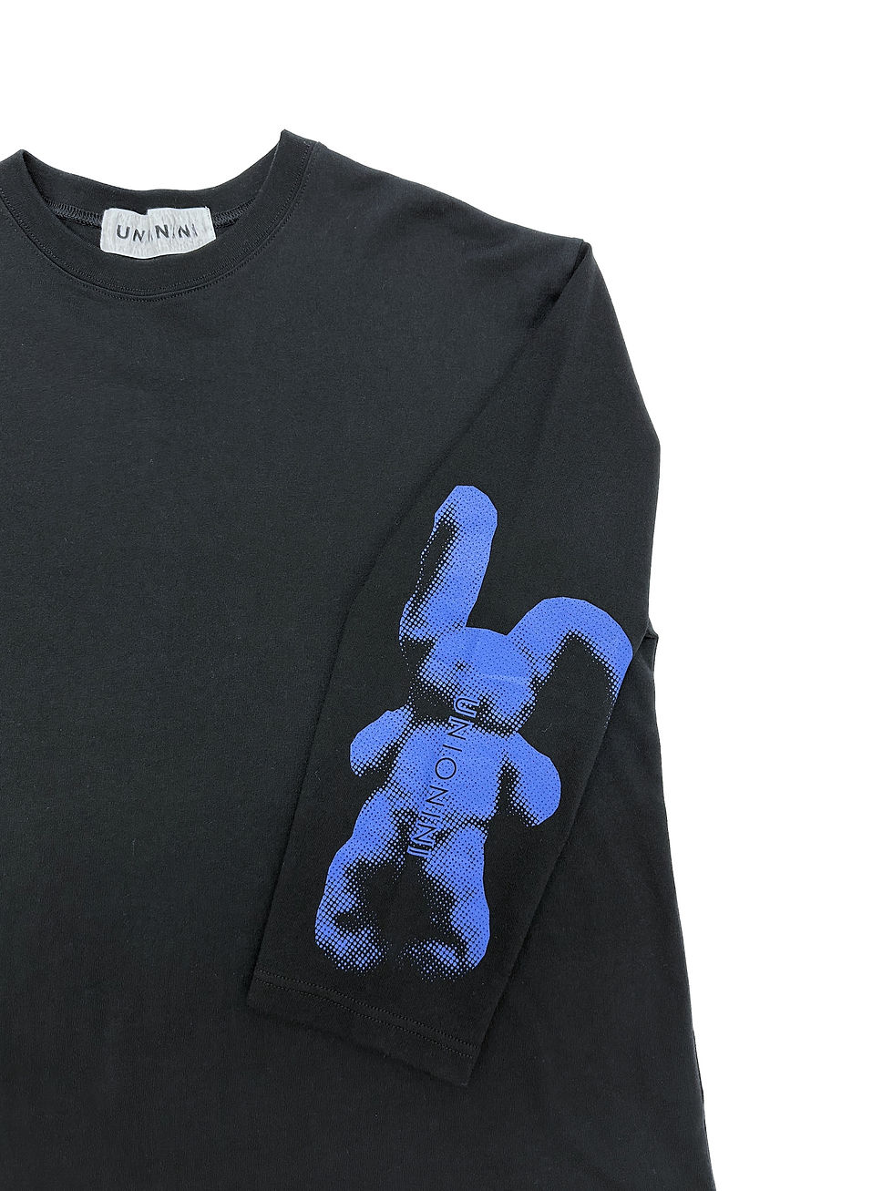 サムネイル： rabbit arm long sleeved tee