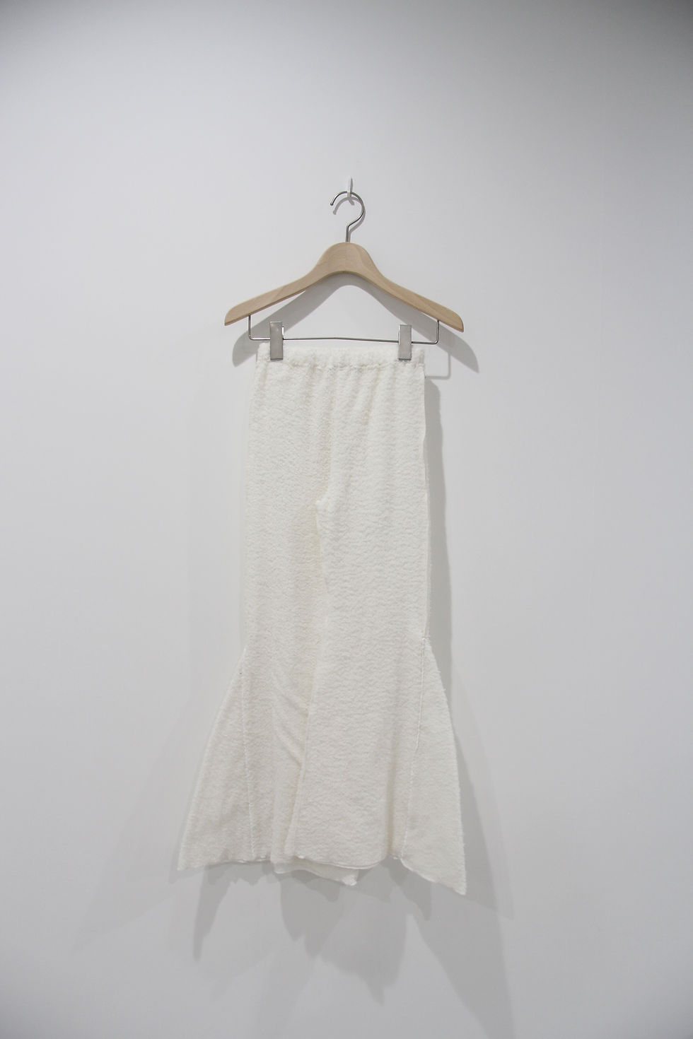 サムネイル： knit bell bottom