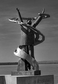 statue.jpg