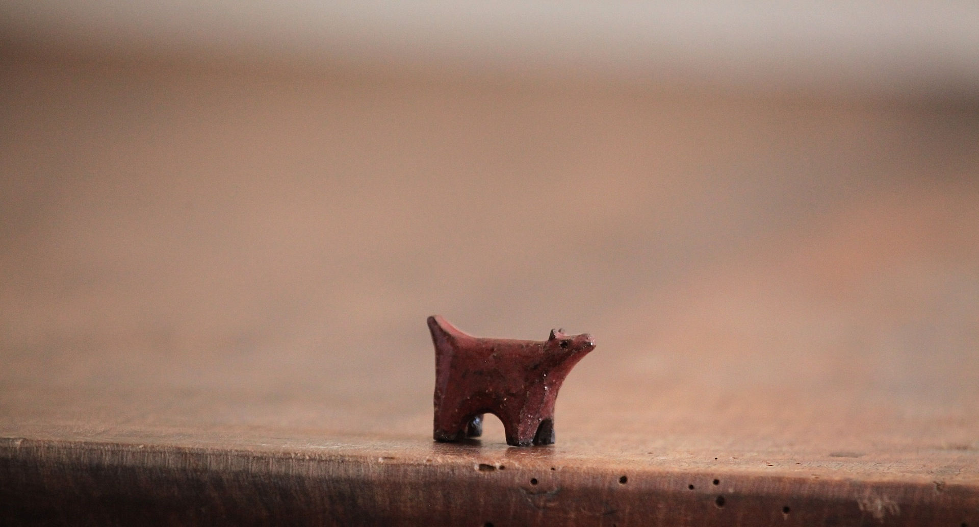 Mini mini seramik köpek