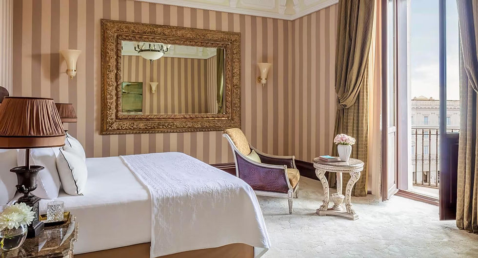 Interior Room of a Junior Suite at the Anantara Palazzo Naiadi Rome Hotel