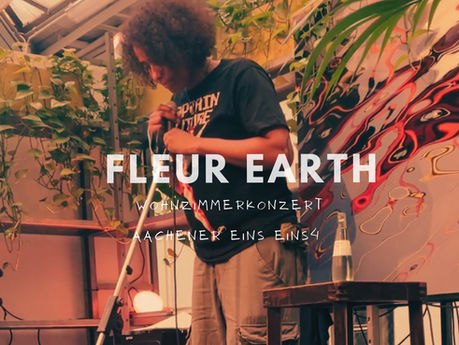Fleur Earth live 