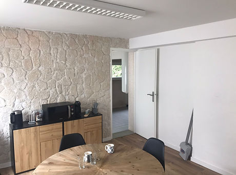 Agence après La Rochelle 3.jpg