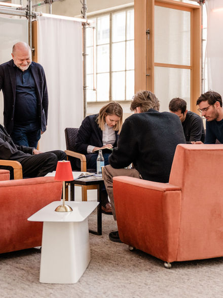 Unterschiedliche Setups für Seminare und Workshops – der data:room passt sich jedem Format individuell an.