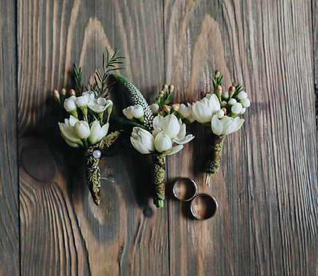 Bridesmaid's Bouquets and Wedding Rings