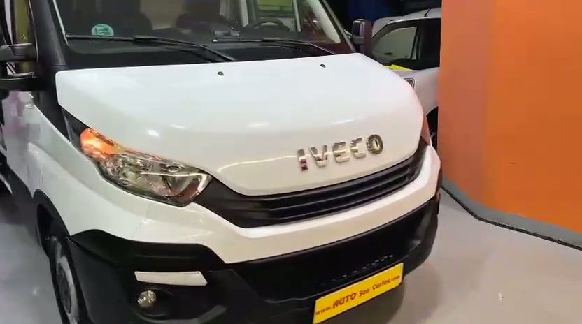 Miniatura: Iveco Frigorifico 35S 156cv 2018