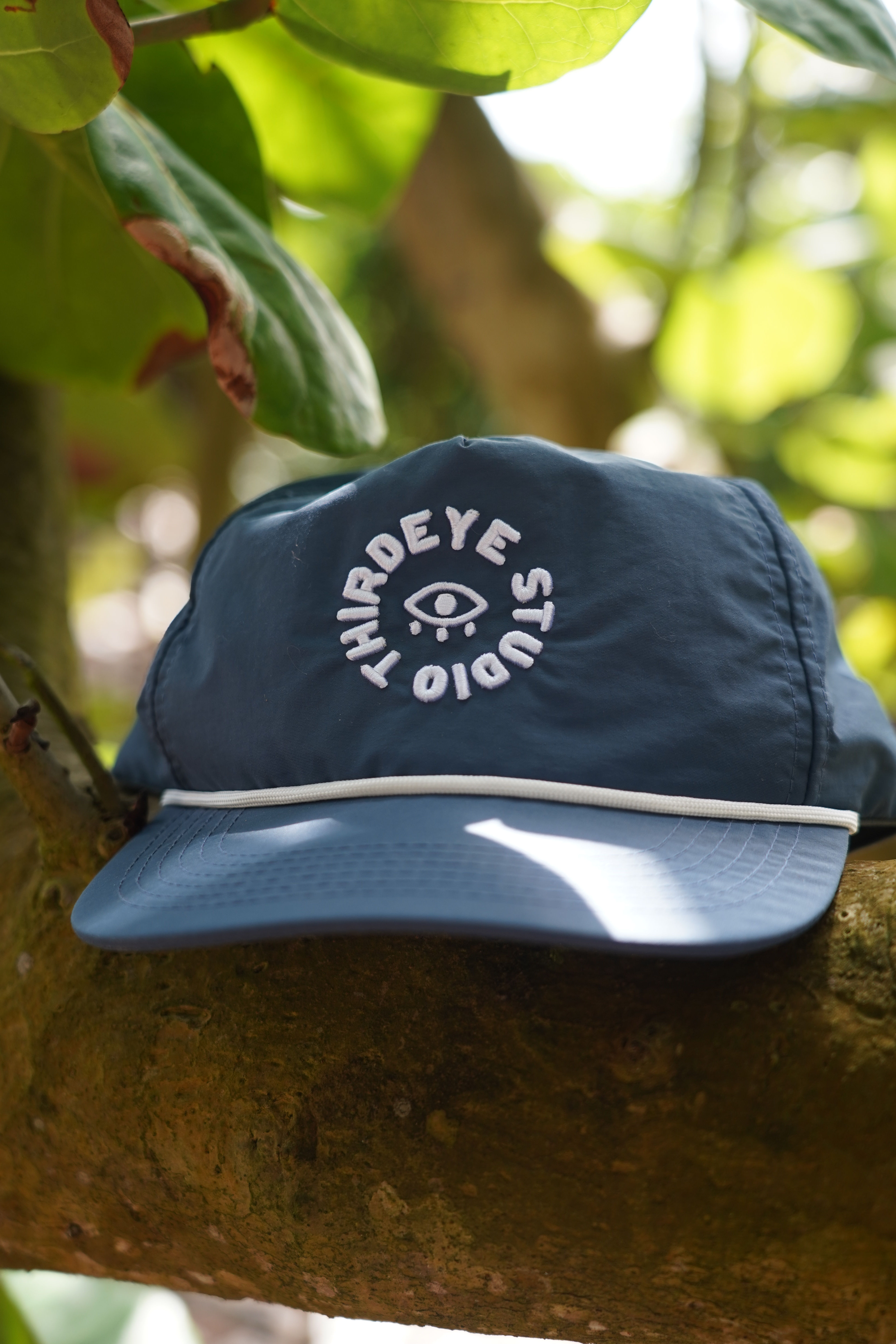 NAVY THIRDEYE HAT