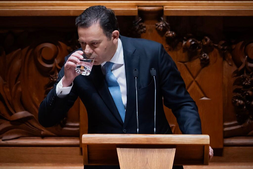 Eleições antecipadas? Então e o regime?