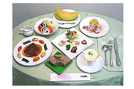 祝膳(お食事内容は一例です)