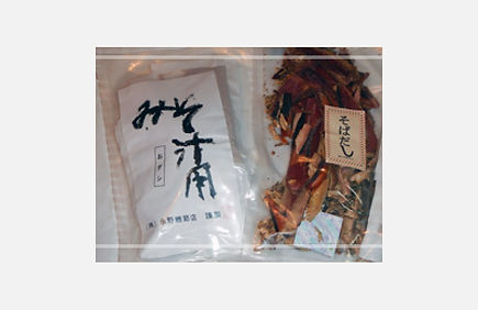 煮干・コンブ・干ししいたけなど
