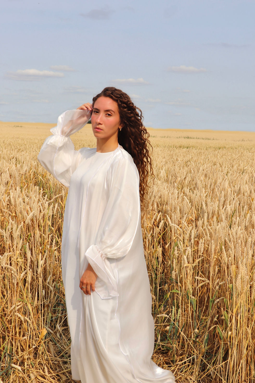 Thumbnail: White Rayna set