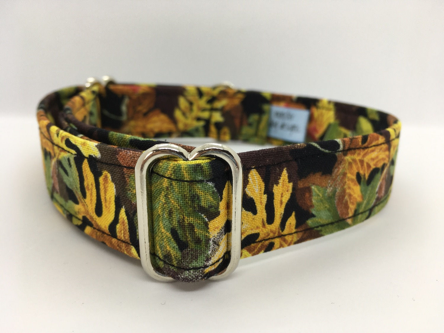 Brown, green, yellow, red fall autumn leaves house collar for dogs (e.g. greyhound, whippet, lurcher, sighthound)