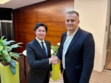 バカウ市長と面談