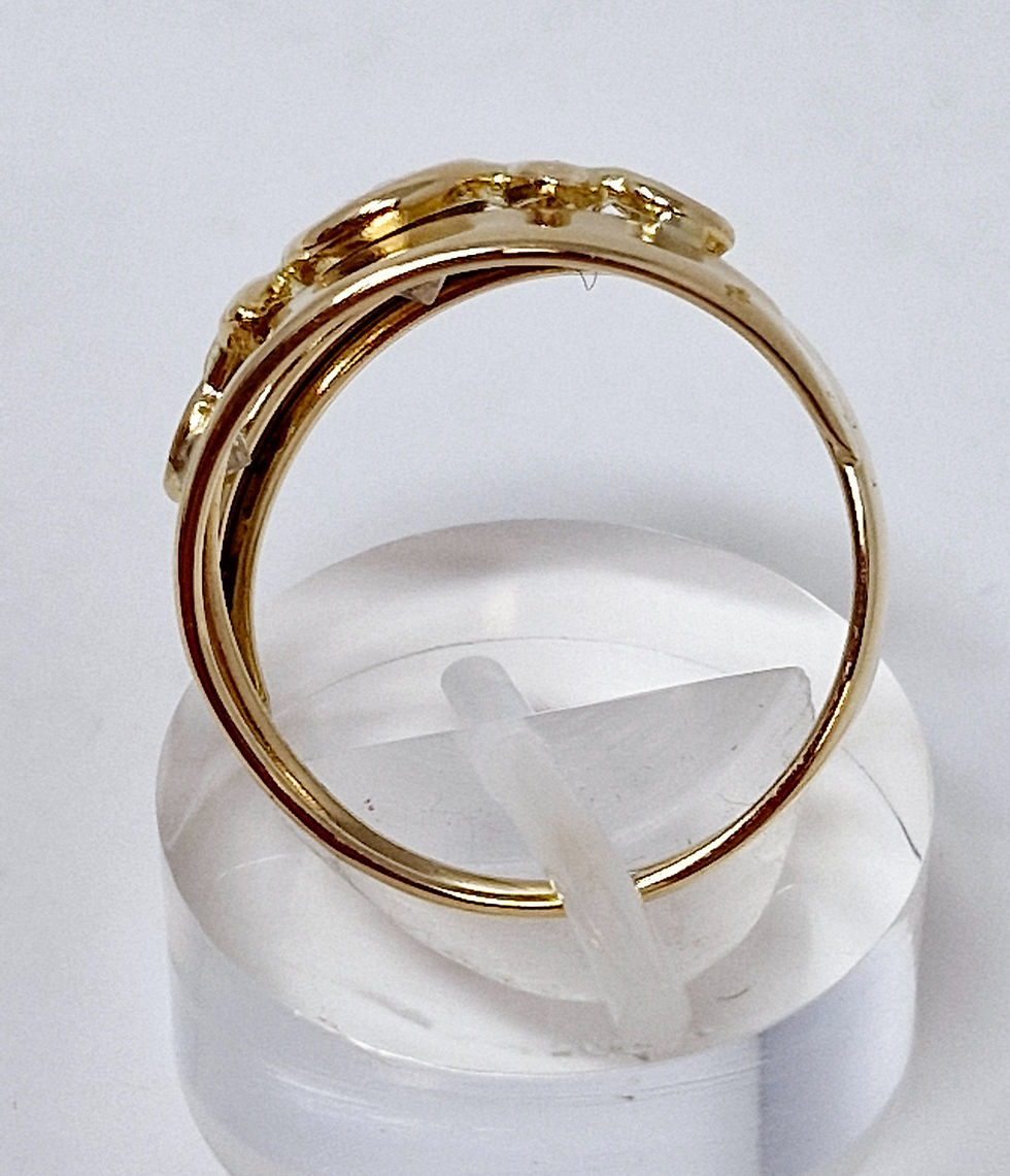 Thumbnail: 18ct Gold Ring with Three Tourmaline Gems and Two Diamond shaped Citrine