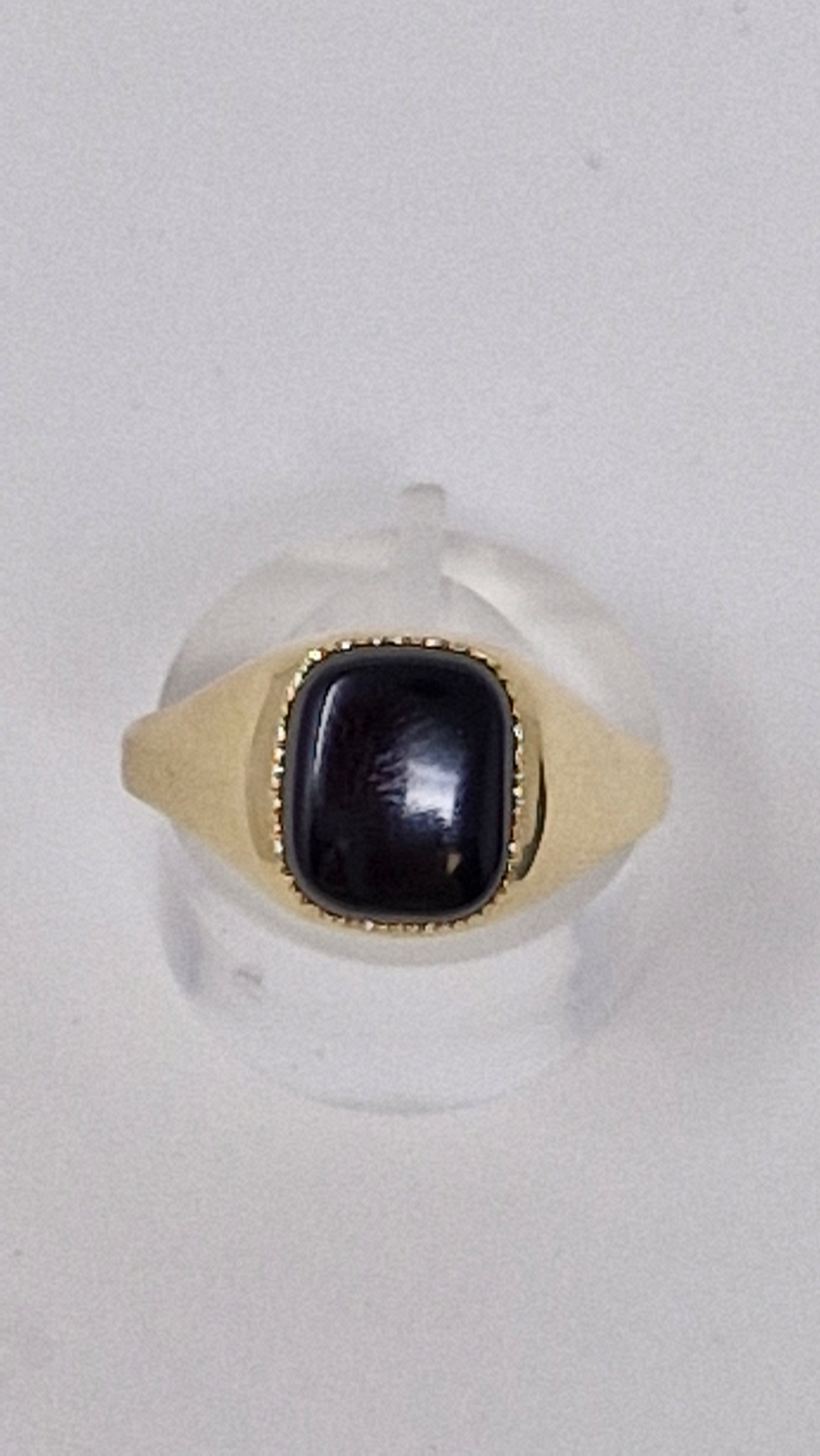 9ct Gold Onyx Signet Ring