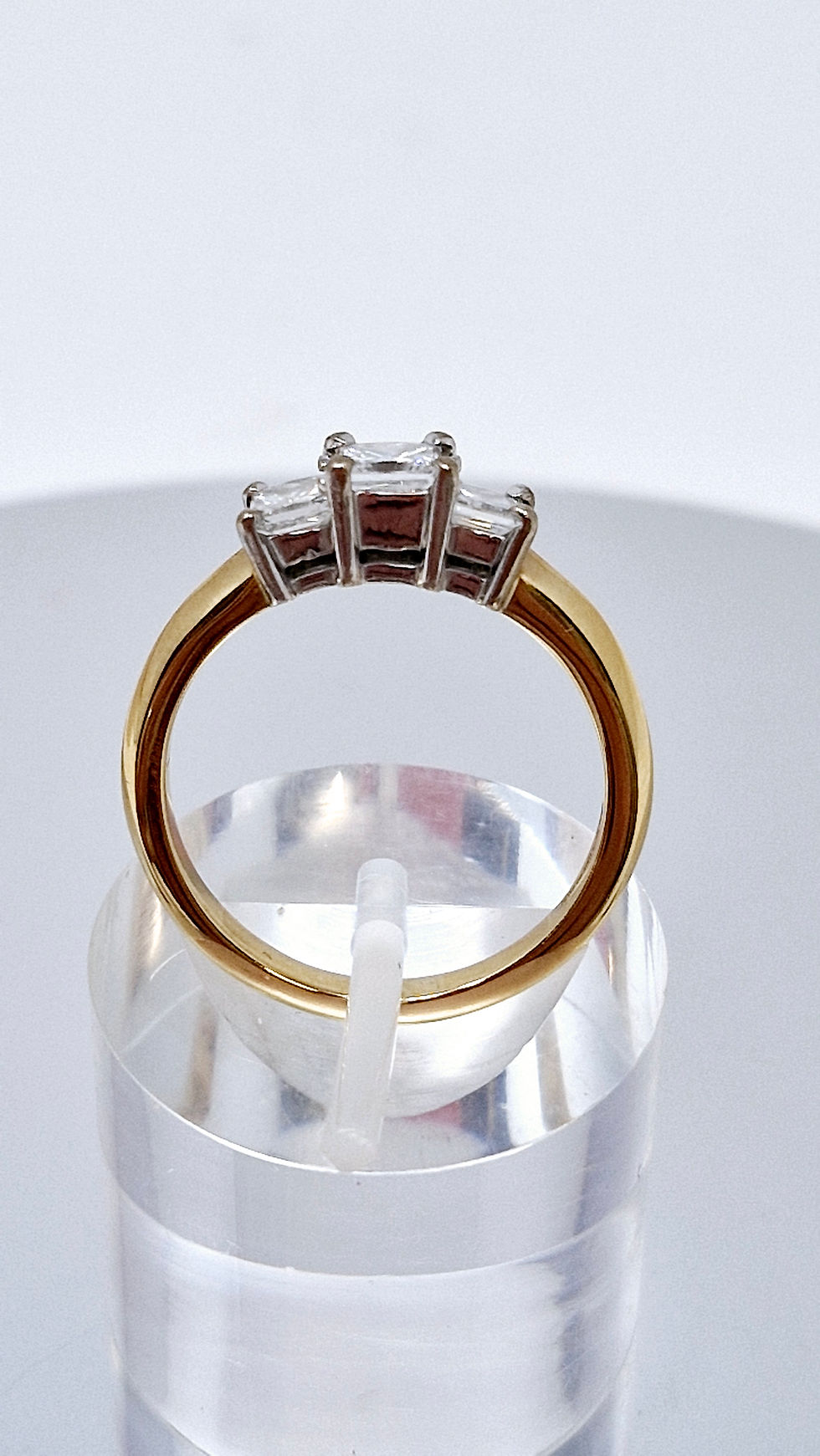 Thumbnail: 18ct Gold Diamond Trilogy Ring  0.67ct