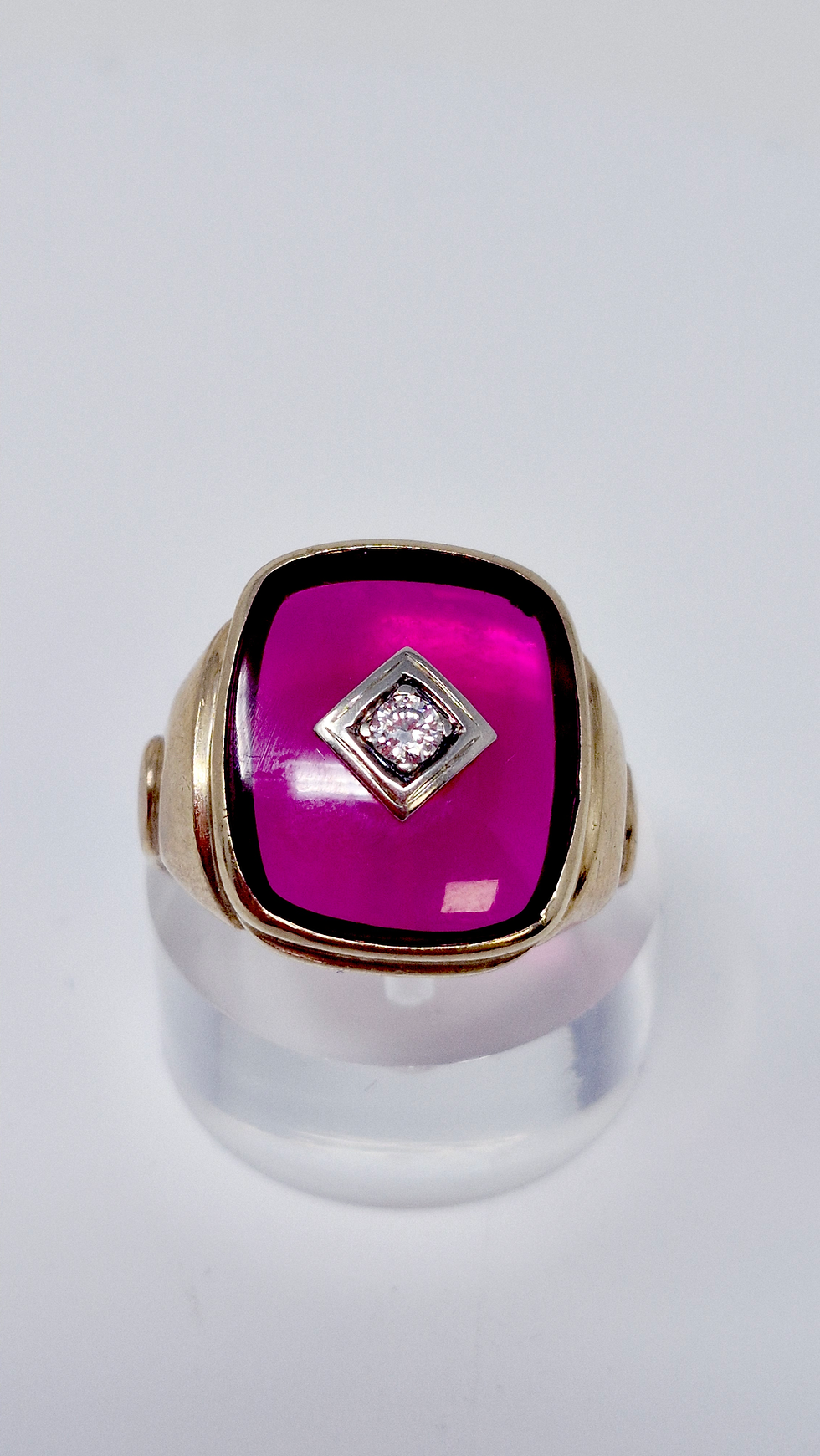 Vintage 9ct Gold Red Spinel and Diamond Signet Ring