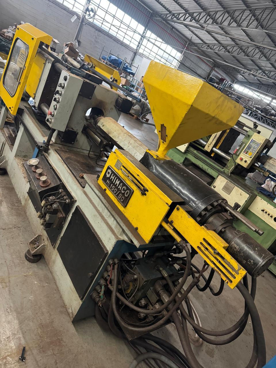 Injetora para plásticos - Himaco - Modelo MI 150/80