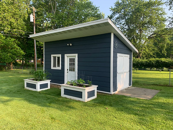 Shed garden boxes