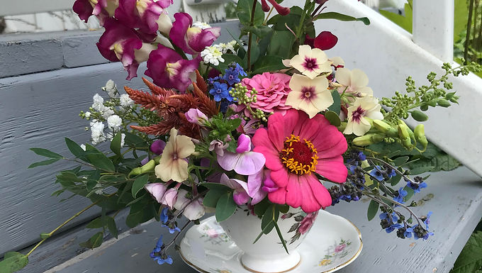 Tea Cup Arrangements