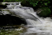 激流　小林　岩男