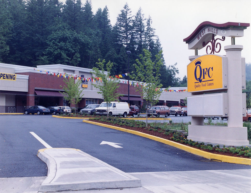 West Hills Plaza.jpg