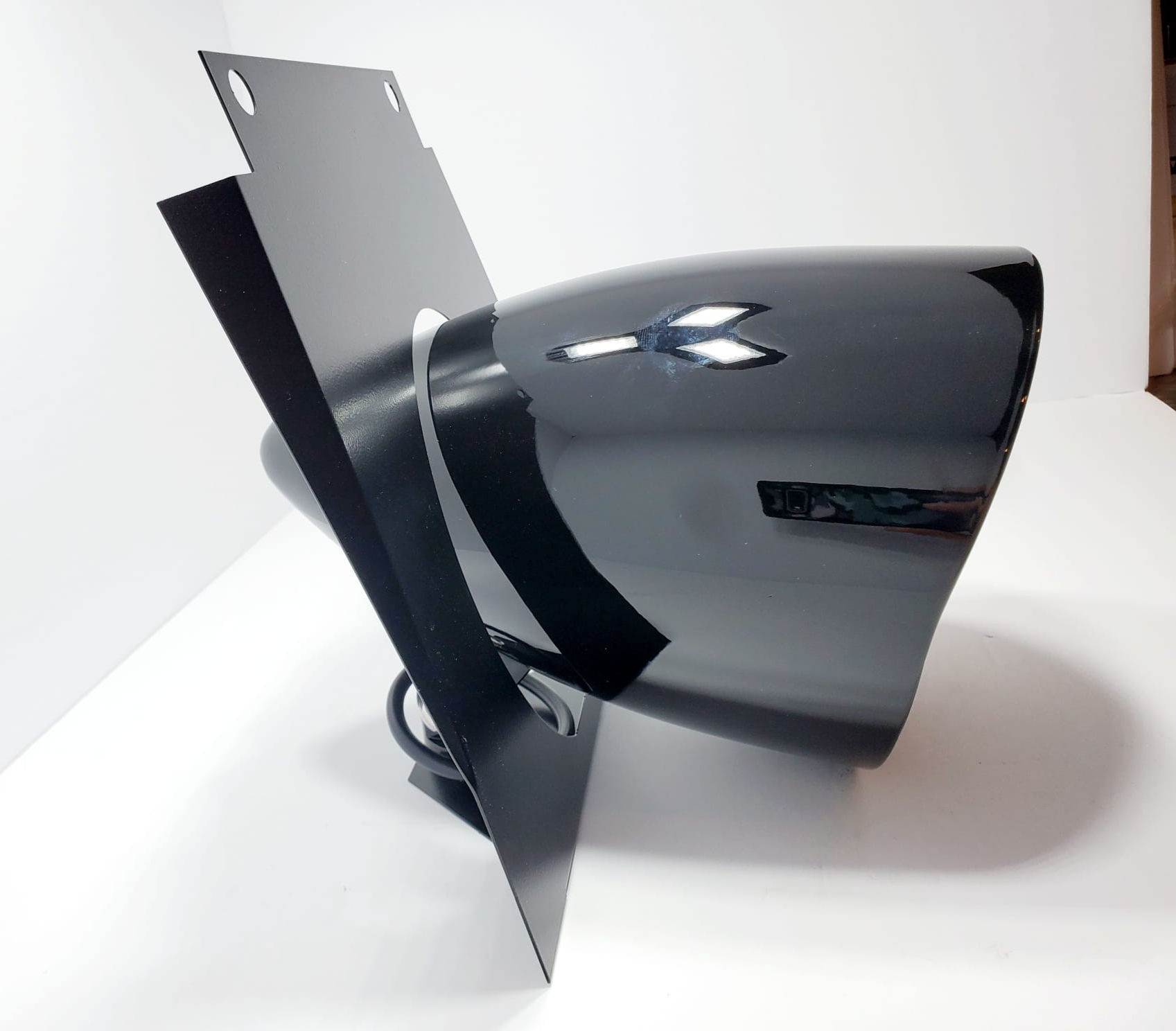 BULLET STYLE HEADLIGHT