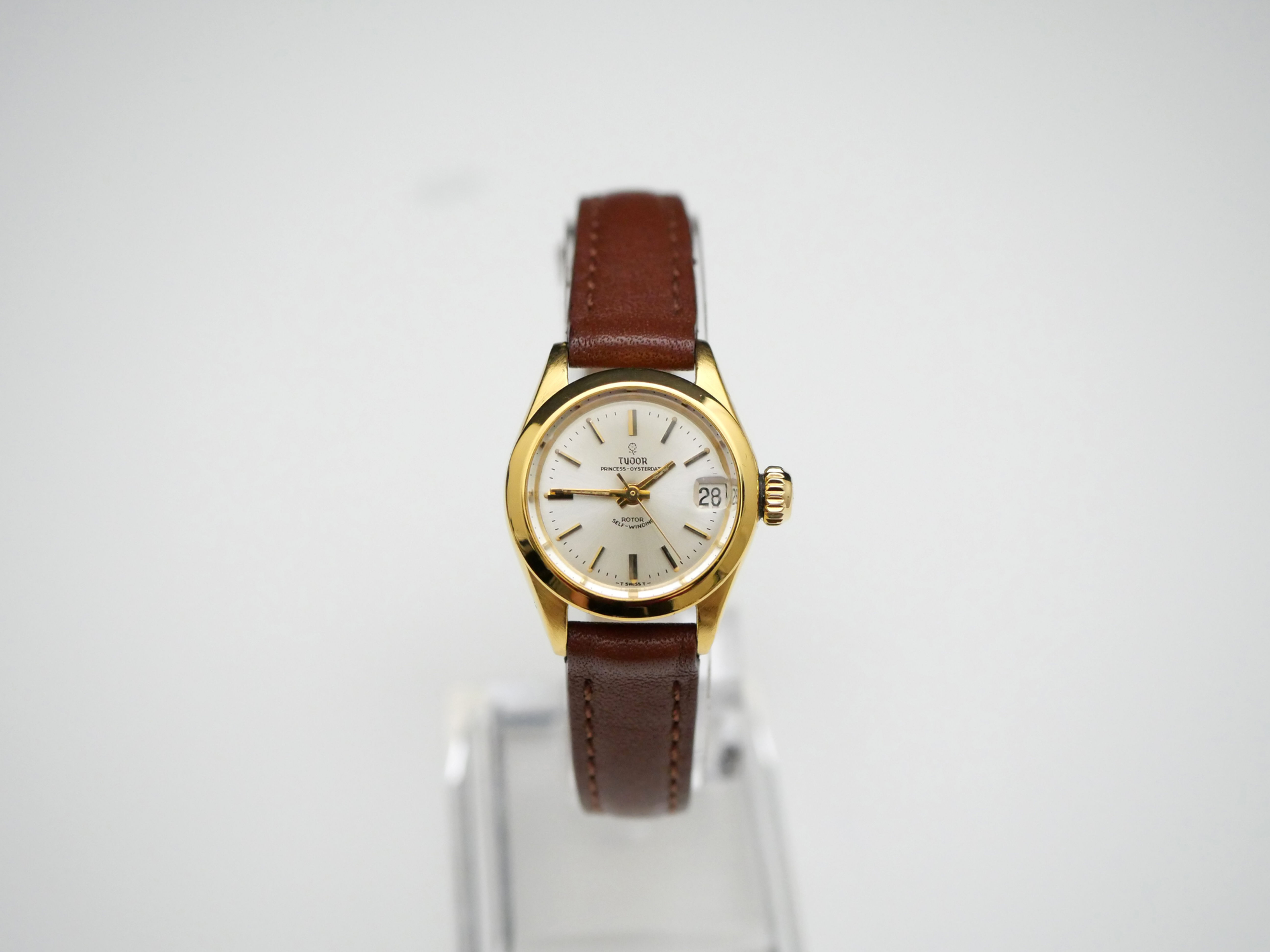 Tudor Princess Oysterdate