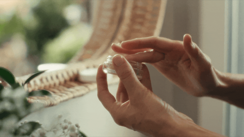 IT Cosmetics _ Director Mae Mann.gif