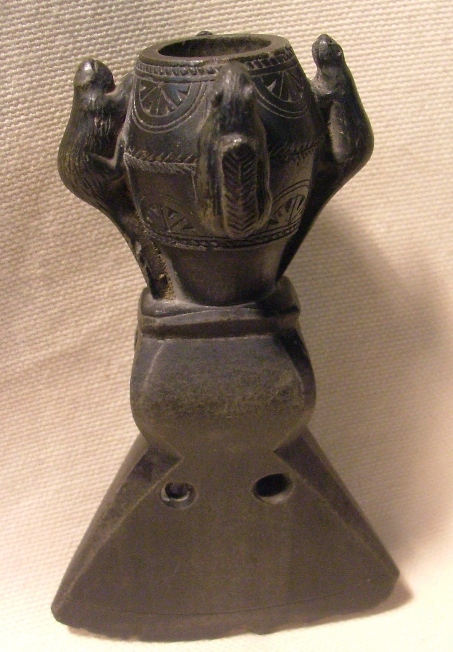 PIPE BOWL